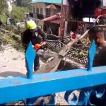 माल रोड पर गिरा पेड़, अग्निशमन विभाग ने तुरंत किया यातायात सुचारू