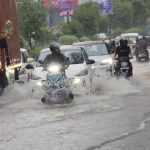 मानसून की पहली बारिश में ही बेहाल हुई राजधानी